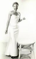 Melba looks elegant in gown