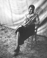 Melba-seated-wBone